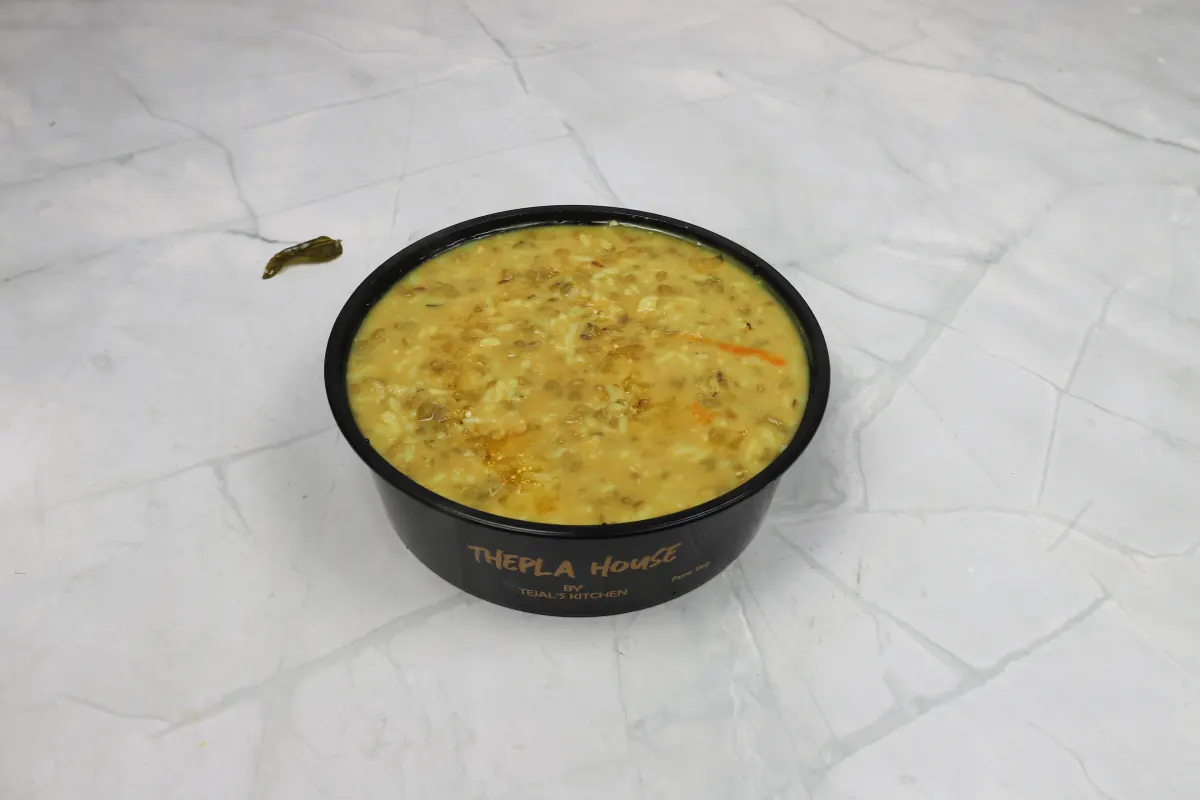 Chilka wali moong dal khichdi