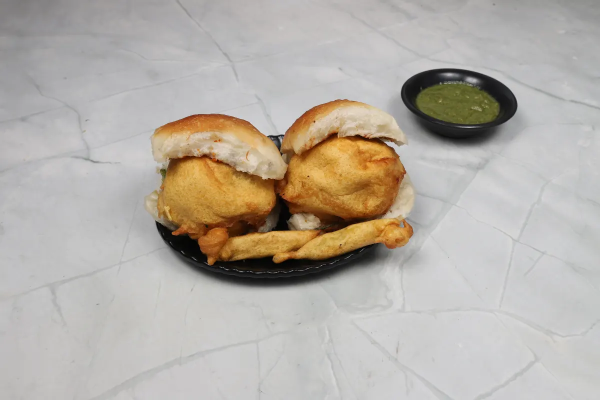 Mumbai vada pav