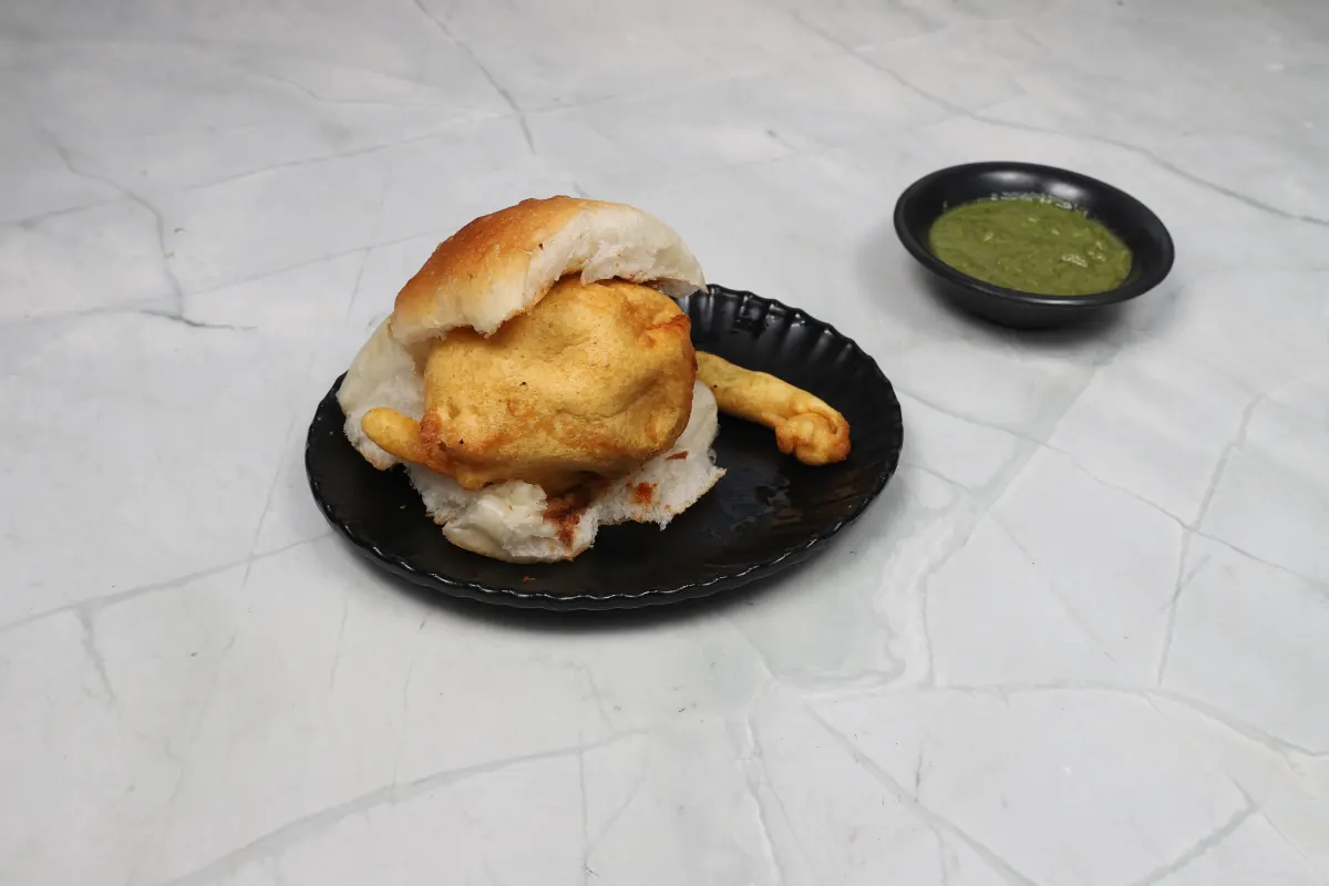 Single vada pav